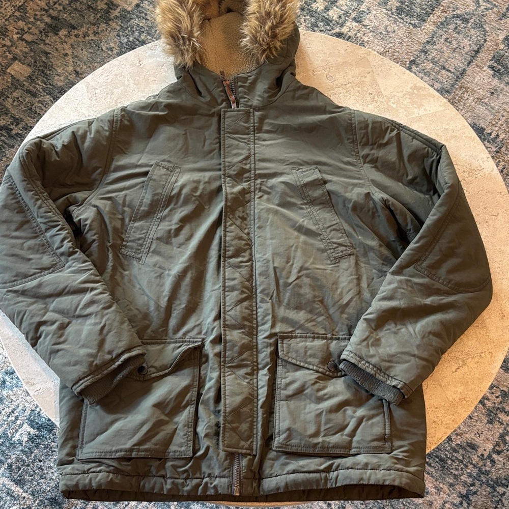 Lands End kids size XL 18-20 winter coat